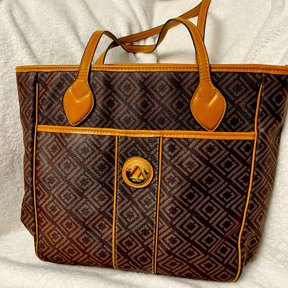 Liz Claiborne brown and tan shoulder purse